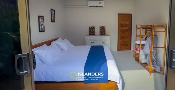 Private pool villa near the beach