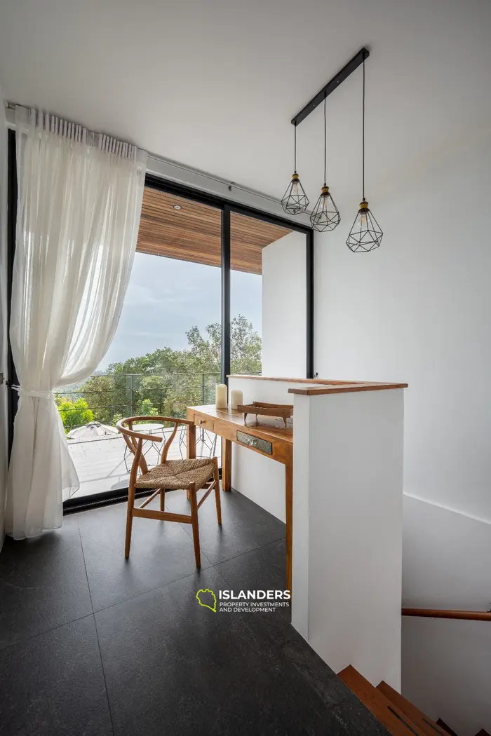 Luxurious Villa with Breathtaking Sea Views in Koh Phangan