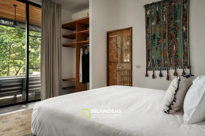 Luxurious Villa with Breathtaking Sea Views in Koh Phangan