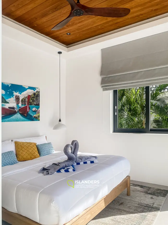 4 bdrm villa with magnificent pool view (Choeng Mon)