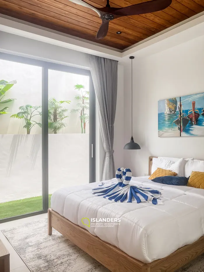 4 bdrm villa with magnificent pool view (Choeng Mon)