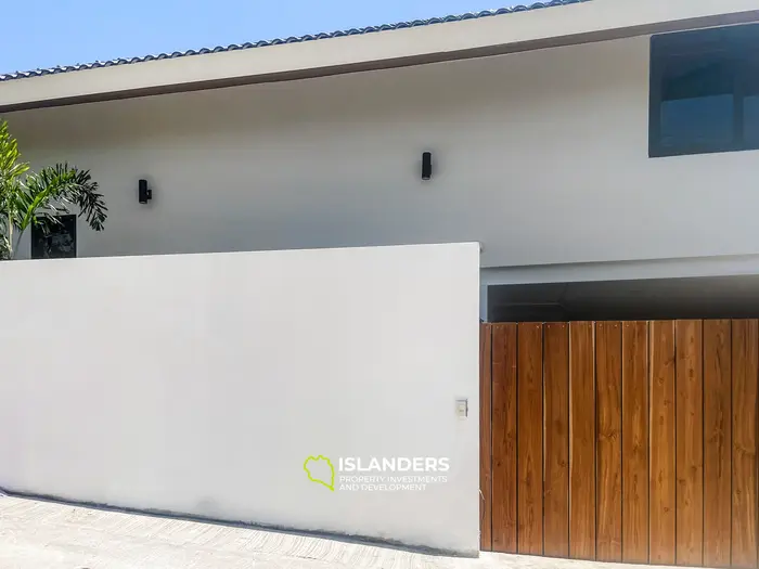 4 bdrm villa with magnificent pool view (Choeng Mon)