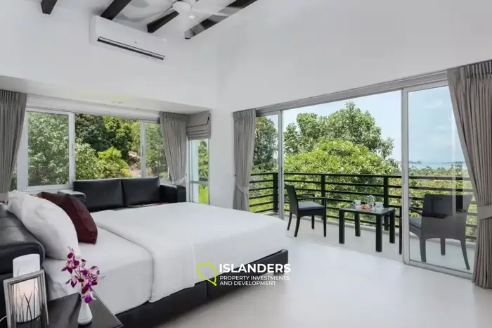 3-bdrm pool villa with panoramic sea view from the top floor (Choeng Mon)