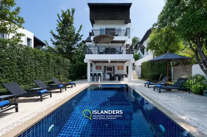 3-bdrm pool villa with panoramic sea view from the top floor (Choeng Mon)