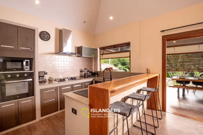 Amazing & spacious 3-bedroom pool villa