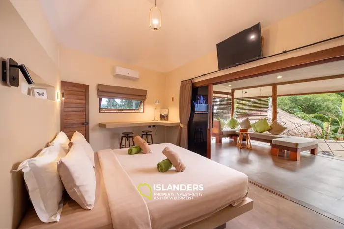Amazing & spacious 3-bedroom pool villa