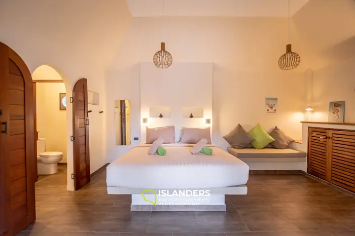 Amazing & spacious 3-bedroom pool villa