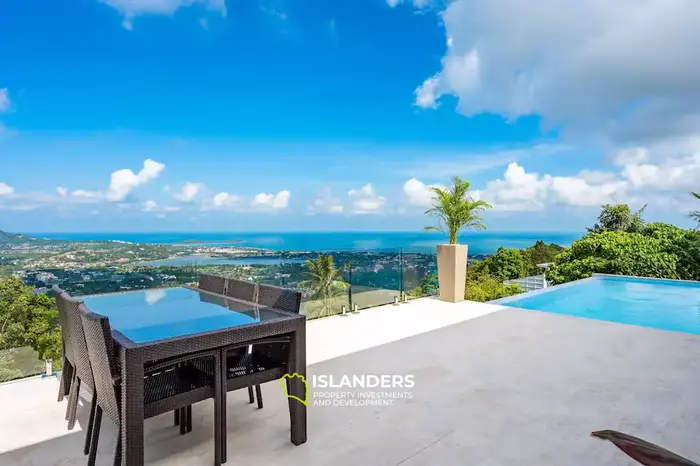 New mountain villa with pool and sea view (Bophut)