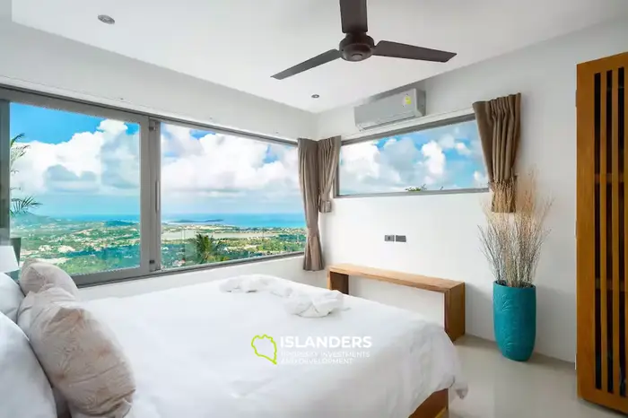New mountain villa with pool and sea view (Bophut)