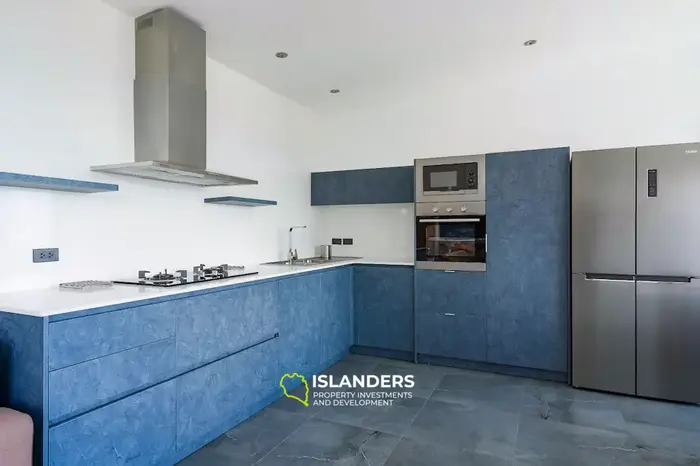 New mountain villa with pool and sea view (Bophut)