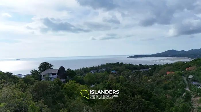 Increíble terreno de 5,816 m2 con vista al mar en alquiler