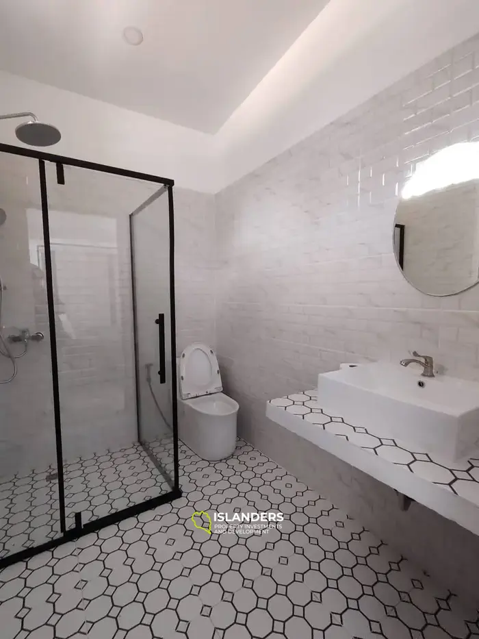 🌟 Unique Opportunity: Modern 3-Bedroom Villa for Leasehold (20 Years) in Ban Madua Wan 