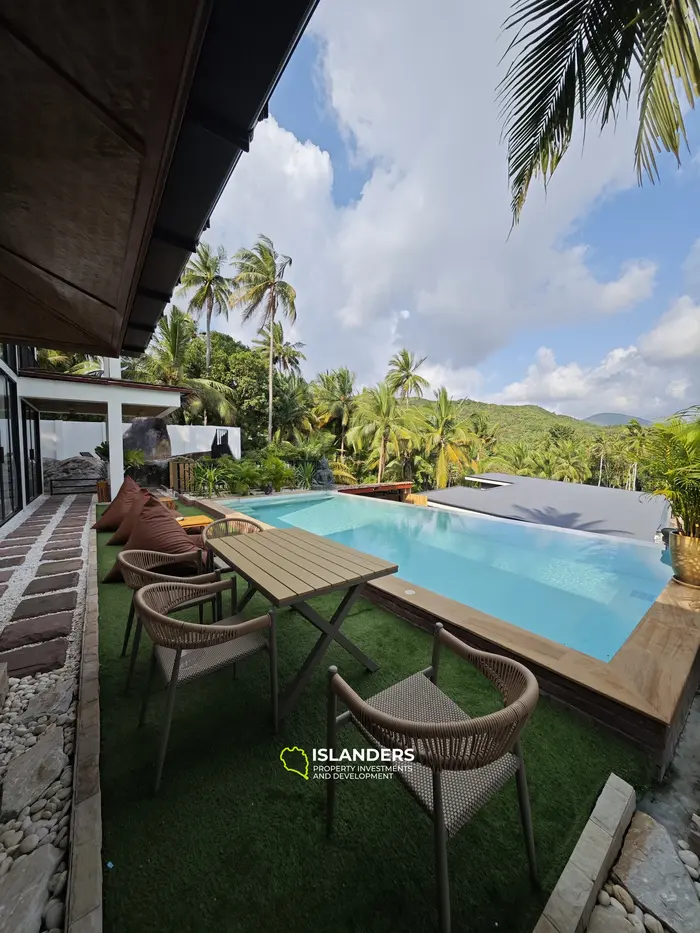 Luxury Villa with Breathtaking Sea Views in Koh Phangan