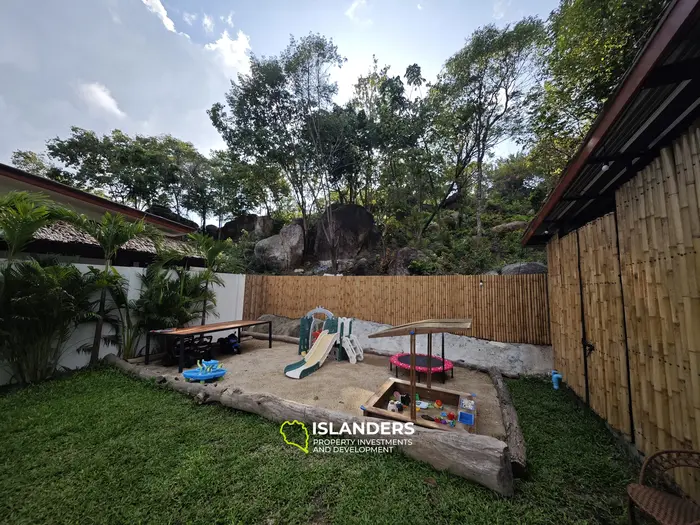 Luxury Villa with Breathtaking Sea Views in Koh Phangan