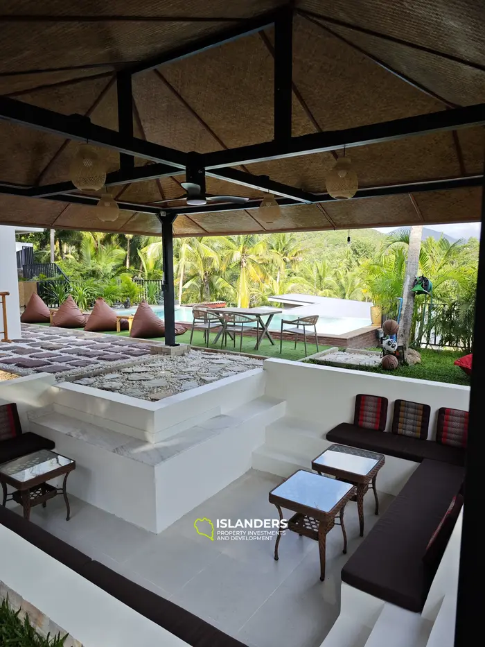 Luxury Villa with Breathtaking Sea Views in Koh Phangan