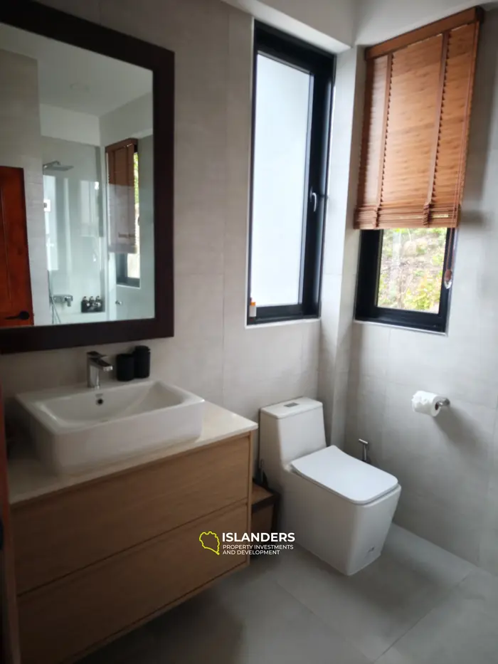 Luxury Villa with Breathtaking Sea Views in Koh Phangan