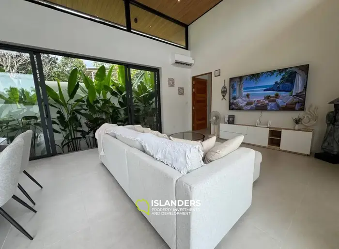 Comfortable 3-bdrm pool villa with mountain views (Lamai)