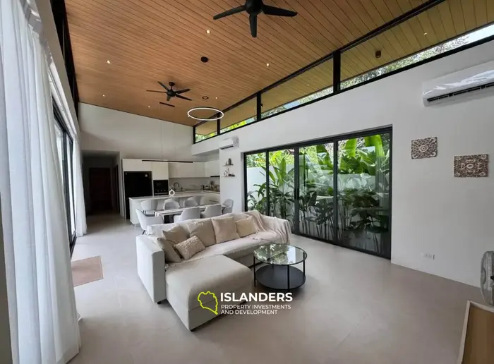 Comfortable 3-bdrm pool villa with mountain views (Lamai)
