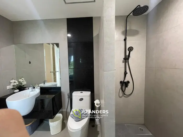 2-bdrm condominium in a complex with all amenities (Bophut)