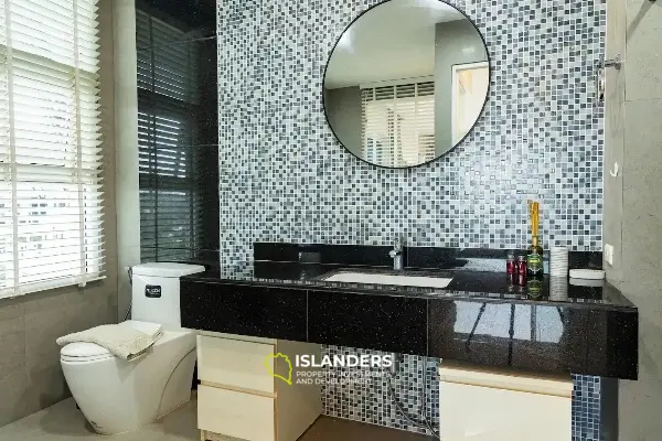 Two-bdrm apartment with sea view (Bophut)