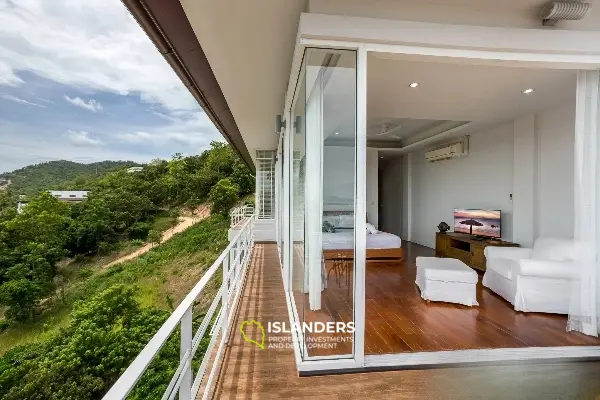 2 bdrm condominium with panoramic sea view (Bophut) (Freehold Foreign quota)