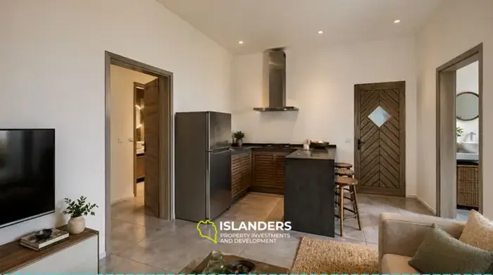 2-bdrm apartment with a pool, 5 minutes from the beach (Na Mueang)