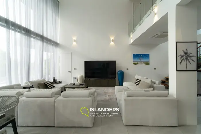 Luxurious 3BD Villa with Stunning Sea Views and Energy independence in Chaloklum (KPG)