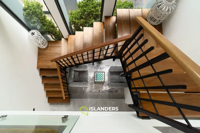 Luxurious 3BD Villa with Stunning Sea Views and Energy independence in Chaloklum (KPG)