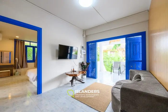 Spacious 4 bdrm townhouse in a popular tourist area (Bangrak)