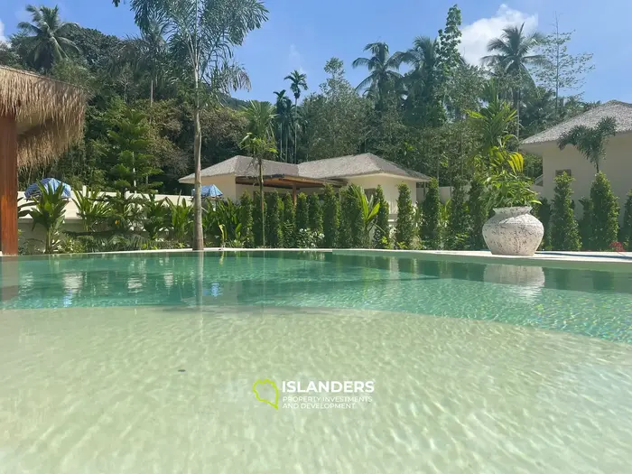 Beautifull 4-bedroom pool villa – 28-year lease