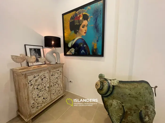 Beautifull 4-bedroom pool villa – 28-year lease