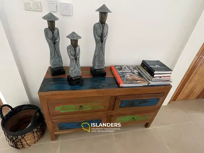 Beautifull 4-bedroom pool villa – 28-year lease