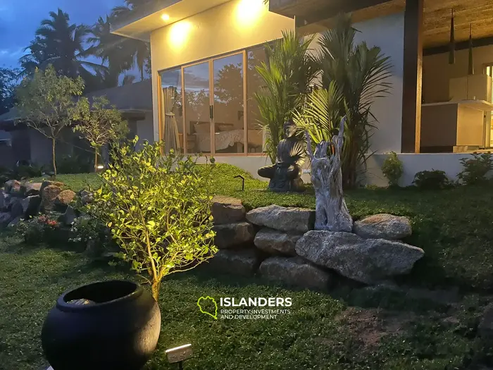 Beautifull 4-bedroom pool villa – 28-year lease