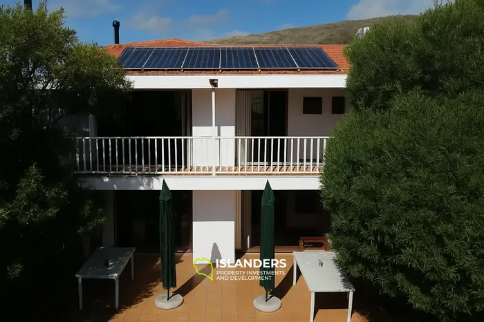 4 Bedroom House for Sale in Hannasbaai