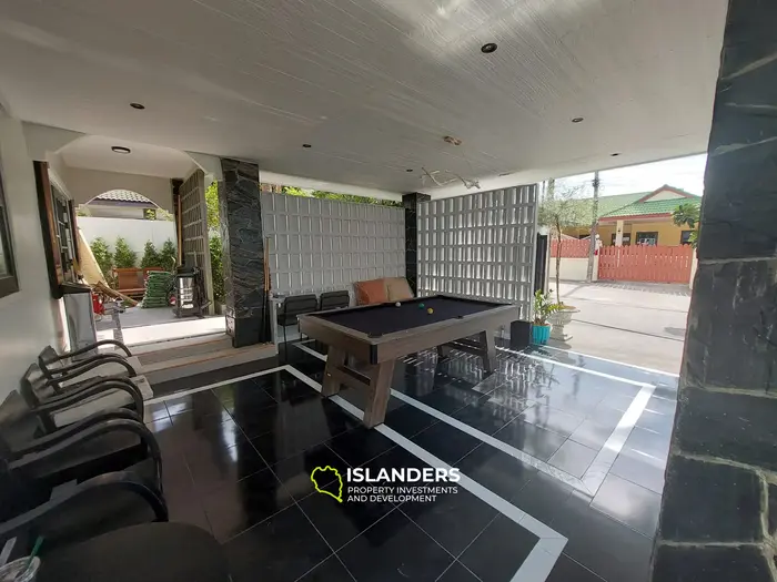6 Schlafzimmer Poolvilla bereit zum Einzug (Chong Mon)