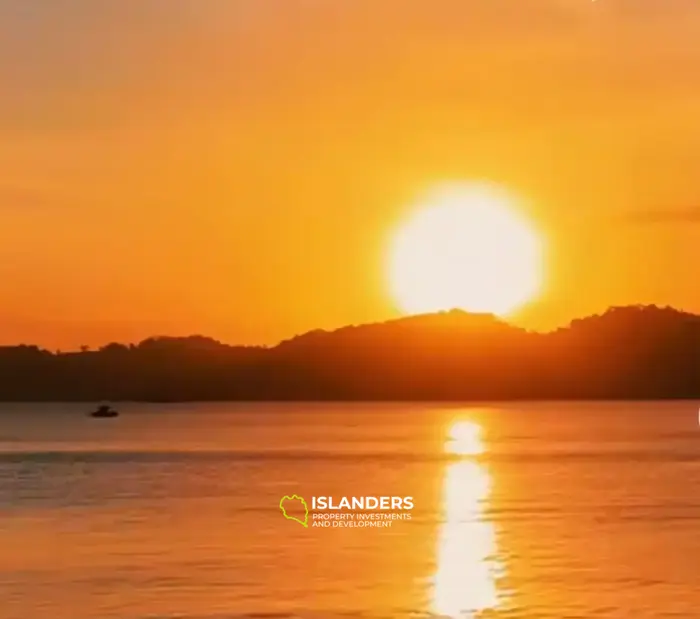 Exquisite Land for Sale with Breathtaking Sea Views in Sumba, Indonesia