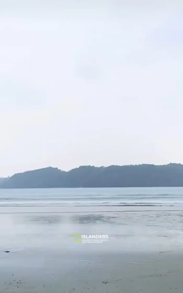 Exquisite Land for Sale with Breathtaking Sea Views in Sumba, Indonesia