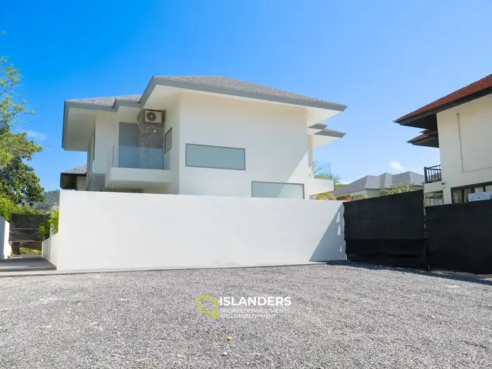 Renovated 2-bdrm villa in a complex with a swimming pool (Bophut)
