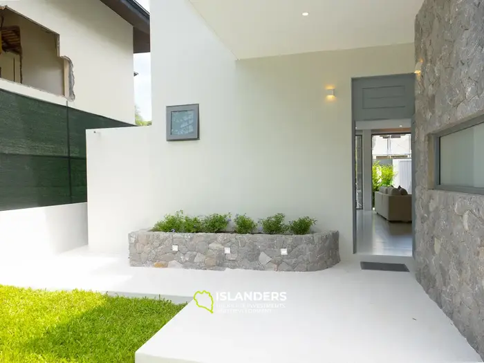 Renovated 2-bdrm villa in a complex with a swimming pool (Bophut)