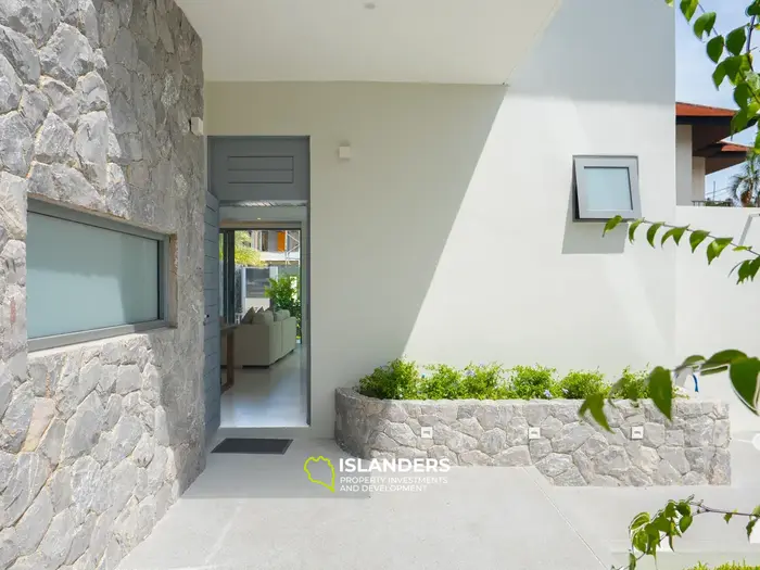 Renovated 2-bdrm villa in a complex with a swimming pool (Bophut)