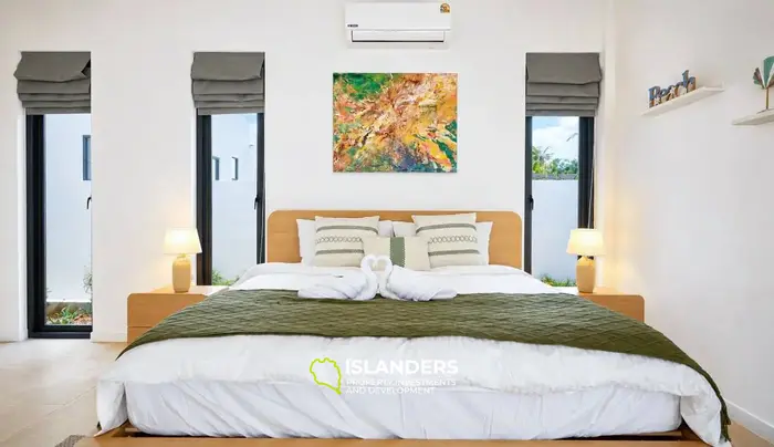 3-bdrm pool villa with spacious plot (Maenam)