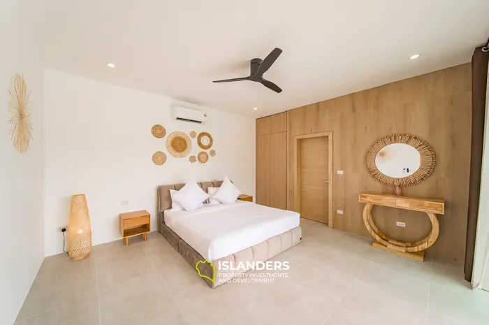Brand new 3 bdrm pool villa (Lamai)