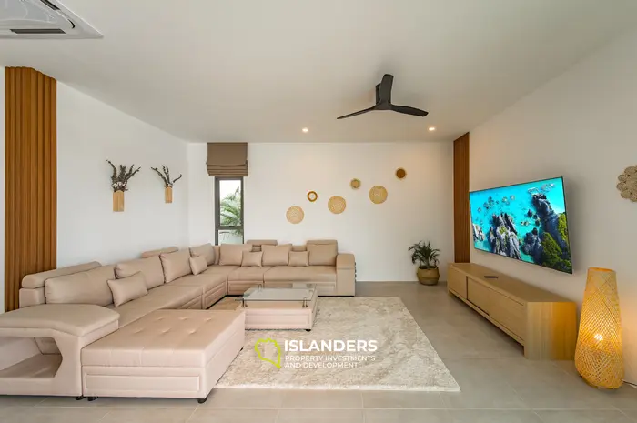 Brand new 3 bdrm pool villa (Lamai)