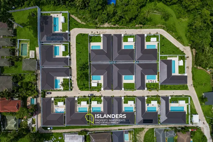 Brand new 3 bdrm pool villa (Lamai)