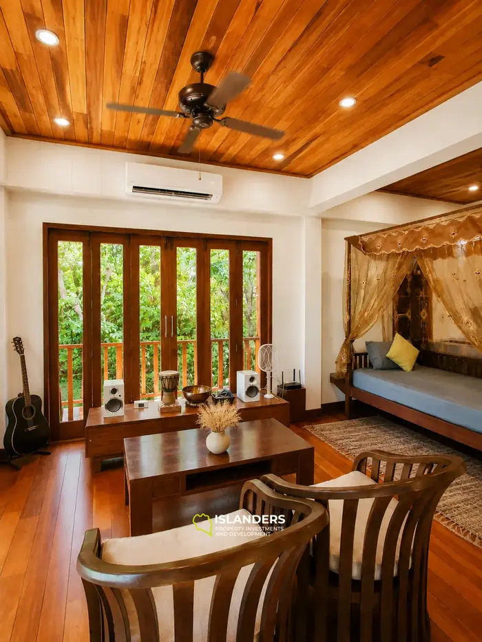 2-BR Sea View House for Rent in Koh Phangan