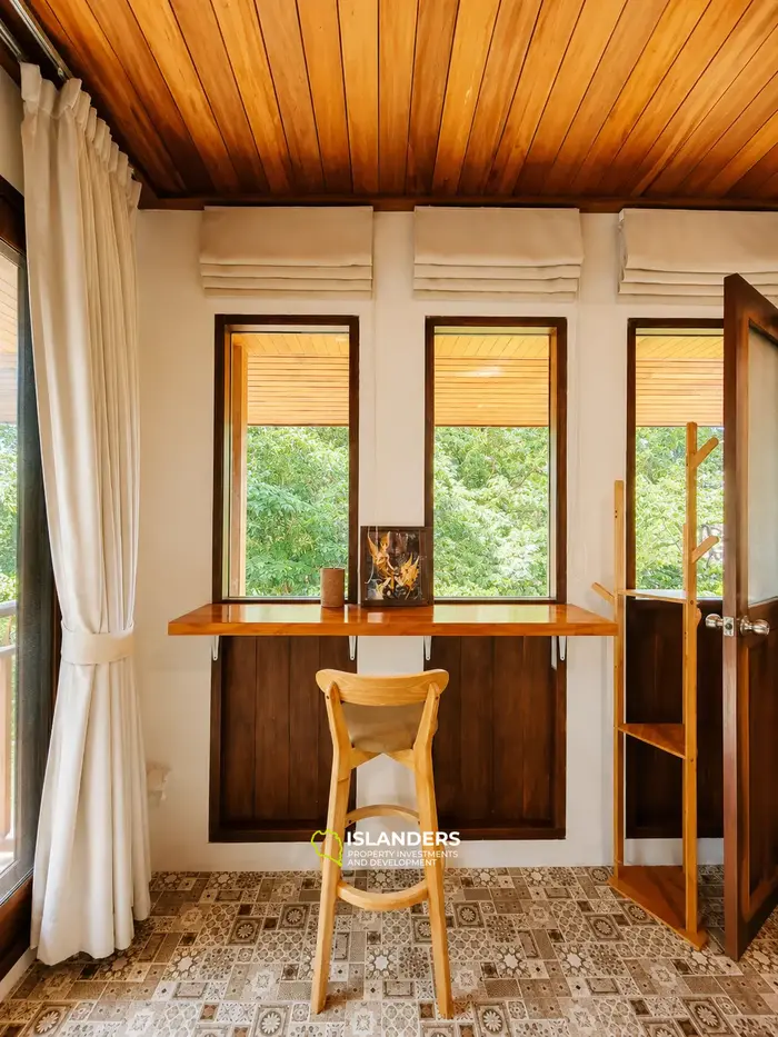 2-BR Sea View House for Rent in Koh Phangan