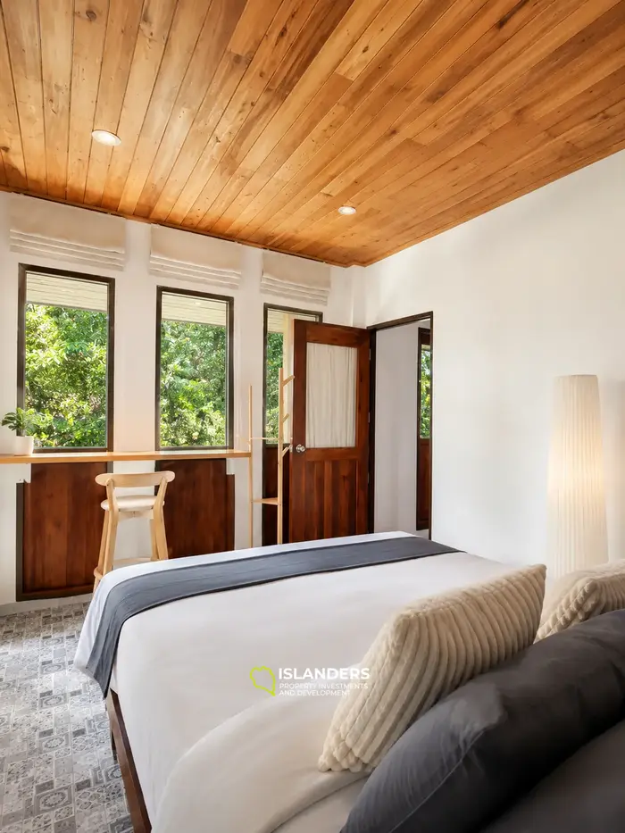 2-BR Sea View House for Rent in Koh Phangan