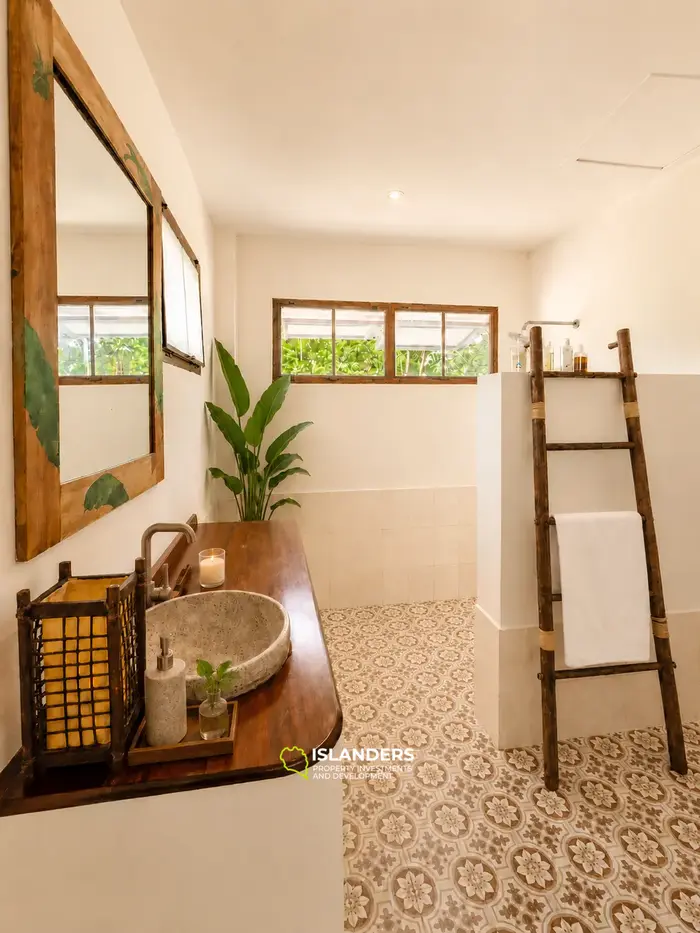 2-BR Sea View House for Rent in Koh Phangan