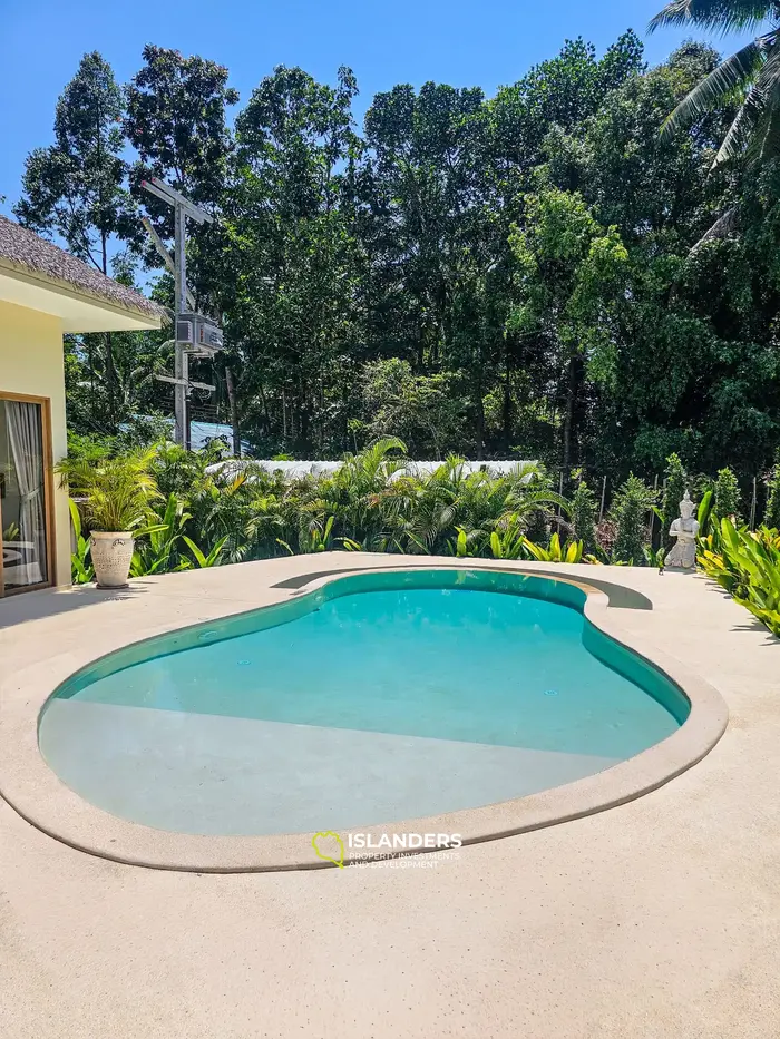 Amazing 3-bedroom pool villa – 28-year lease