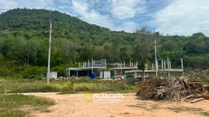 Modern 3-bdrm pool villa with views of the sea and sunsets (Maenam)
